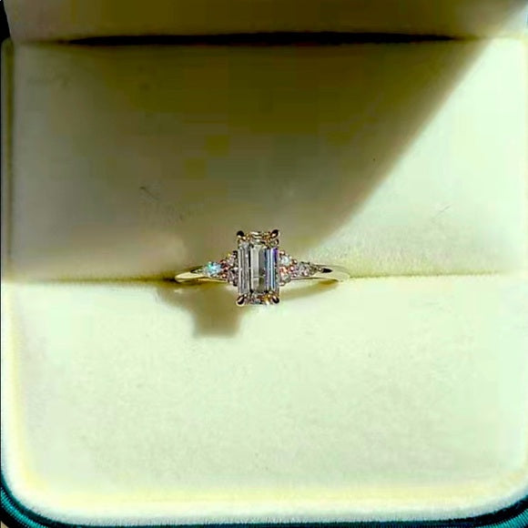 Solid 18k Gold 0.92ct (E VVS2) Emerald Cut Lab Diamond Ring with Side Lab Diamonds - Q JEWELER